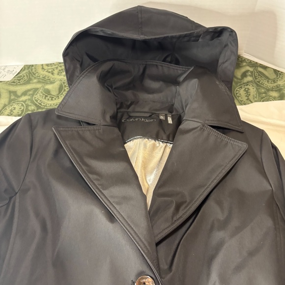 Calvin Klein Ladies'Trench Coat Pockets Removable Hood, Black PL, 4 Buttons, Tie - Picture 15 of 16